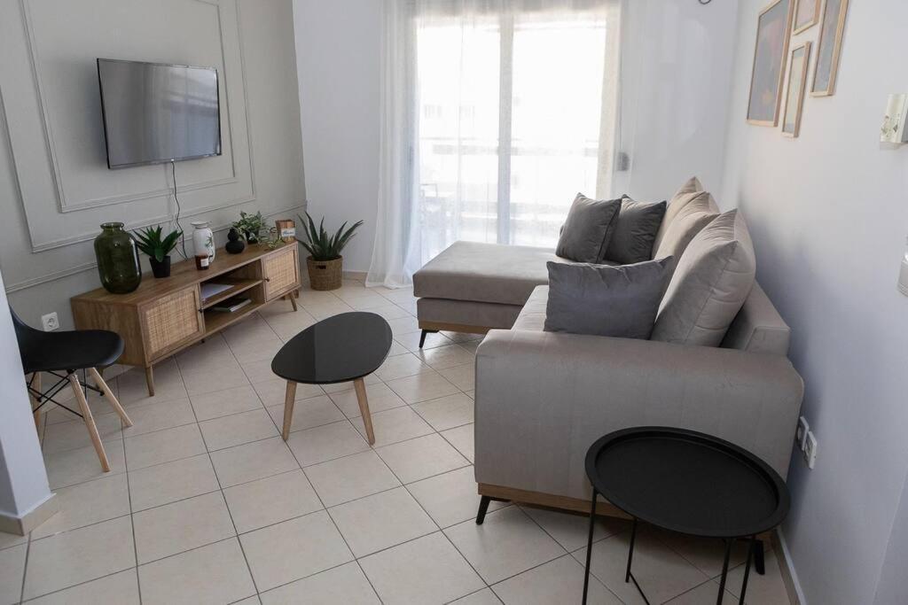 Luxury Apartment In The Center Of Xanthi Buitenkant foto